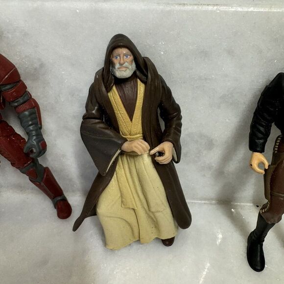 Kenner Star Wars 1996-98 Action Figures Luke, Hoth Chewbacca, Han Solo, Obiwon - Picture 3 of 10